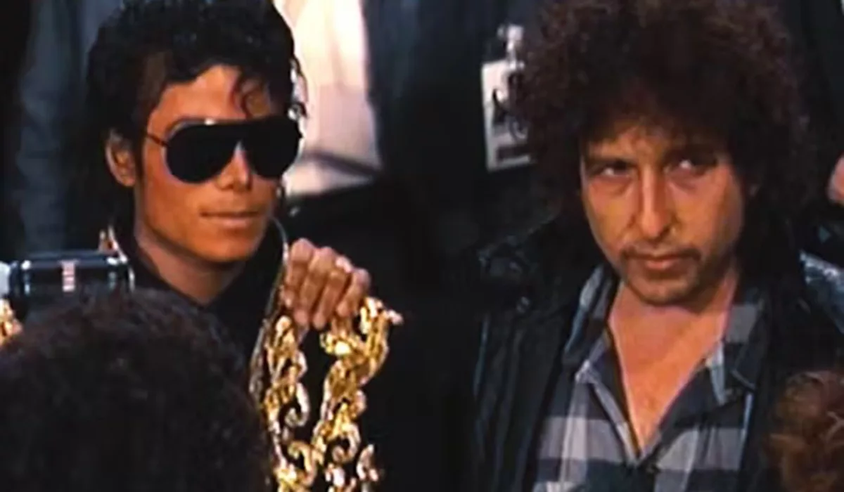 We are the world_pic_michael Jackson and Bob Dylan